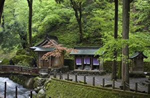 Images Dated 27th April 2009: Auxillary shrine at Eiheiji Temple, headquarters of Soto sect of Zen Buddhism