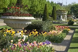 Avenue Gardens, Regents Park, London, England, United Kingdom, Europe