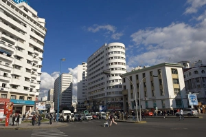 Casa Blanca Prints: Avenue de l Armee Royale, Casablanca, Morocco, North Africa, Africa
