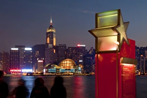 Images Dated 22nd November 2009: Avenue of Stars and cityscape, Hong Kong, China, Asia