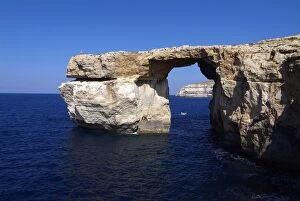 Images Dated 10th October 2005: Azure Window, Dwejra Bay, Gozo, Malta, Mediterranean, Europe