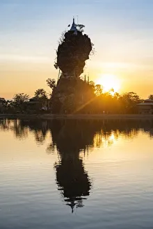 Backlight of the Kyauk Kalap pagoda, Hpa-An, Kayin state, Myanmar (Burma), Asia