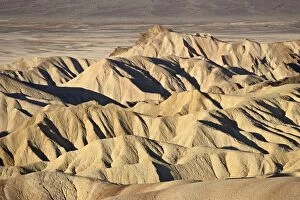 Images Dated 11th December 2008: Badlands at Zabriskie Point, Death Valley National Park, California, United States of America