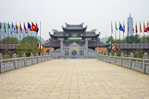 Bai Dinh Temple (Chua Bai Dinh), Gia Vien District, Ninh Binh Province, Vietnam, Indochina