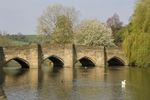 Bakewell Prints: Bakewell bridge and River Wye, Derbyshire, England, United Kingdom, Europe
