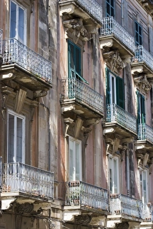 Balconies, Ortygia