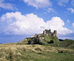 Cumulus Prints: Bamburgh Catle, Northumberland, England, United Kingdom, Europe