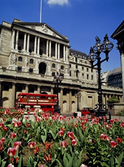 Double Decker Prints: The Bank of England, Threadneedle Street, City of London, England, UK
