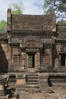Images Dated 17th January 2008: Banteay Srei Hindu temple, nr Angkor, Siem Reap, Cambodia