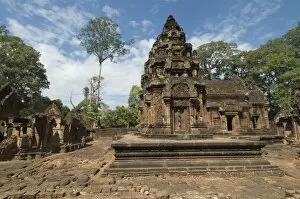 Images Dated 17th January 2008: Banteay Srei Hindu temple, nr Angkor, Siem Reap, Cambodia