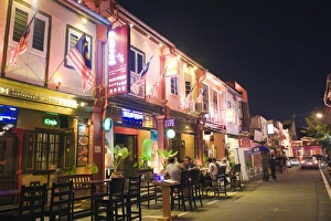 Images Dated 16th September 2009: Bar street, Melaka (Malacca), Melaka State, Malaysia, Southeast Asia, Asia