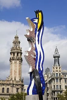 Images Dated 25th September 2010: Barcelonas Head sculpture by Roy Lichtenstein in Port Vell, Barcelona