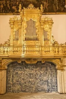 Images Dated 2nd October 2009: Baroque decor in adjoining sacristy in Se Cathedral, Porto, Portugal, Europe