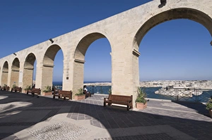 Images Dated 4th June 2008: Barracca Gardens, Valletta, Malta, Europe