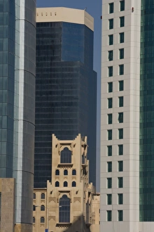 Images Dated 22nd November 2007: Barzan tower, Doha, Qatar, Middle East