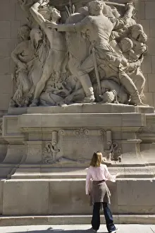 Depicting Prints: Bas relief sculpture depicting the citys early history, Michigan Avenue Bridge