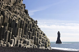 Basalt cliffs and rock stack, Halsenifs Hellir Beach, near Vik i Myrdal