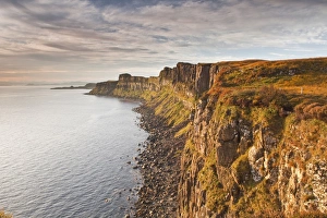 Basaltic cliffs facing onto Rsay Sound, east coast of Skye, Trotternish, Isle of Skye, Inner Hebrides, Scotland, United Kingdom, Europe