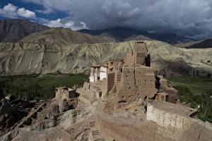 Images Dated 14th July 2008: Basgo, Ladakh, India, Asia