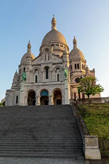 Basilicas Prints: The Basilica of Sacre Coeur de Montmartre, Montmartre, Paris, France, Europe