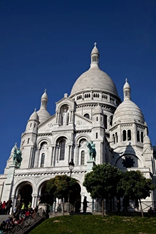 Images Dated 19th October 2009: The Basilica of the Sacred Heart of Jesus of Paris on the hill of Montmartre
