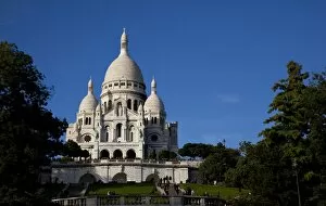 Images Dated 19th October 2009: The Basilica of the Sacred Heart of Jesus of Paris on the hill of Montmartre