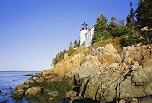Lighthouse Gallery: Bass harbour lighthouse