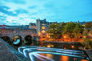 Riverside Prints: Bath Weir and Pulteney Bridge on the River Avon, Bath, UNESCO World Heritage Site