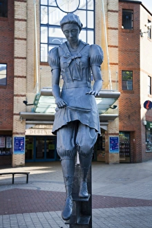 Scarborough Prints: Bathing Belle statue on Westborough