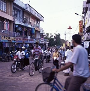 Images Dated 14th January 2000: Batticaloa