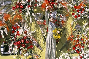 Motioning Prints: Battle of Flowers, carnival, Nice, Alpes-Maritimes, Cote d Azur, Provence