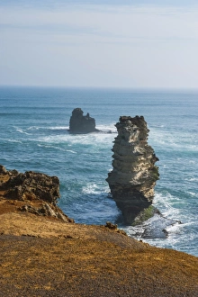 Images Dated 22nd October 2008: Bay of Islands rock formations along the Great Ocean Road, Victoria, Australia, Pacific