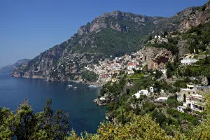Images Dated 29th April 2010: The bay and the village of Positano on the Amalfi Coast, UNESCO World Heritage Site