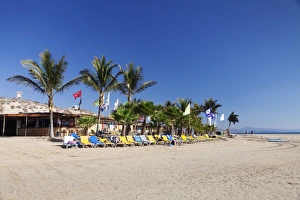 Fuerteventura Prints: Beach bar at Playa de Sotavento