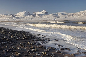 Images Dated 22nd October 2008: Beach at Brot near Bakkagerdi in Borgarfjordur Eystri fjord, Mount Dyrfjoll