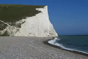 Images Dated 15th June 2009: Beach and chalk cliff at Seven Sisters, Sussex, England, United Kingdom, Europe