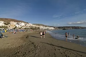 Images Dated 1st January 2009: Beach at Playa Americas, Tenerife, Canary Islands, Spain, Atlantic, Europe