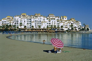 Sightseer Prints: Beach at Puerto Banus near Marbella