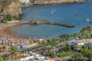 Relaxation Spot Prints: Beach of Puerto de Mogan, Gran Canaria, Canary Islands, Spain, Atlantic, Europe