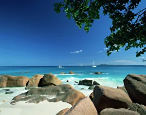 Boulder Prints: Beach scene