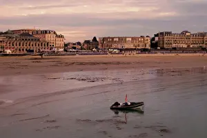 Brittany Prints: Beach and seafront, Dinard, Cote d Emeraude (Emerald Coast), Cotes d Armor