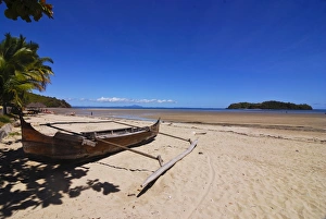 Sand Beach Prints: The beach of the touristy Ambatoloaka, Nosy Be, Madagascar, Indian Ocean, Africa