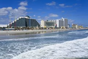 Images Dated 30th March 2007: Beachfront hotels, Daytona Beach, Florida, United States of America, North America