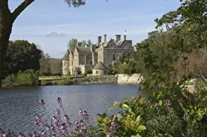 Images Dated 7th April 2011: Beaulieu Palace House, Hampshire, England, United Kingdom, Europe