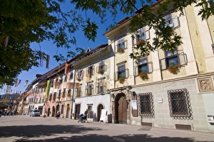 Images Dated 19th August 2008: Beautiful decorated houses in the town of Sofja Loka, Slovenia, Europe