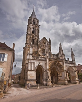 Yonne Prints: The beautiful gothic architecture of the church of Notre Dame