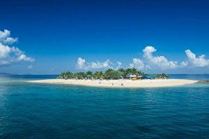 Beautiful South Sea island, Mamanuca Islands, Fiji, South Pacific