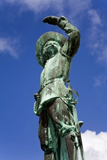 Martinique Prints: Belain d Esnambuc statue