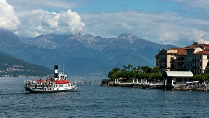 Ride Prints: Bellagio, Lake Como, Italian Lakes, Lombardy, Italy