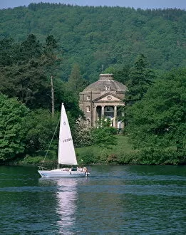Lake District Collection: Belle Isle Round House, Lake Windermere, Lake District National Park, Cumbria